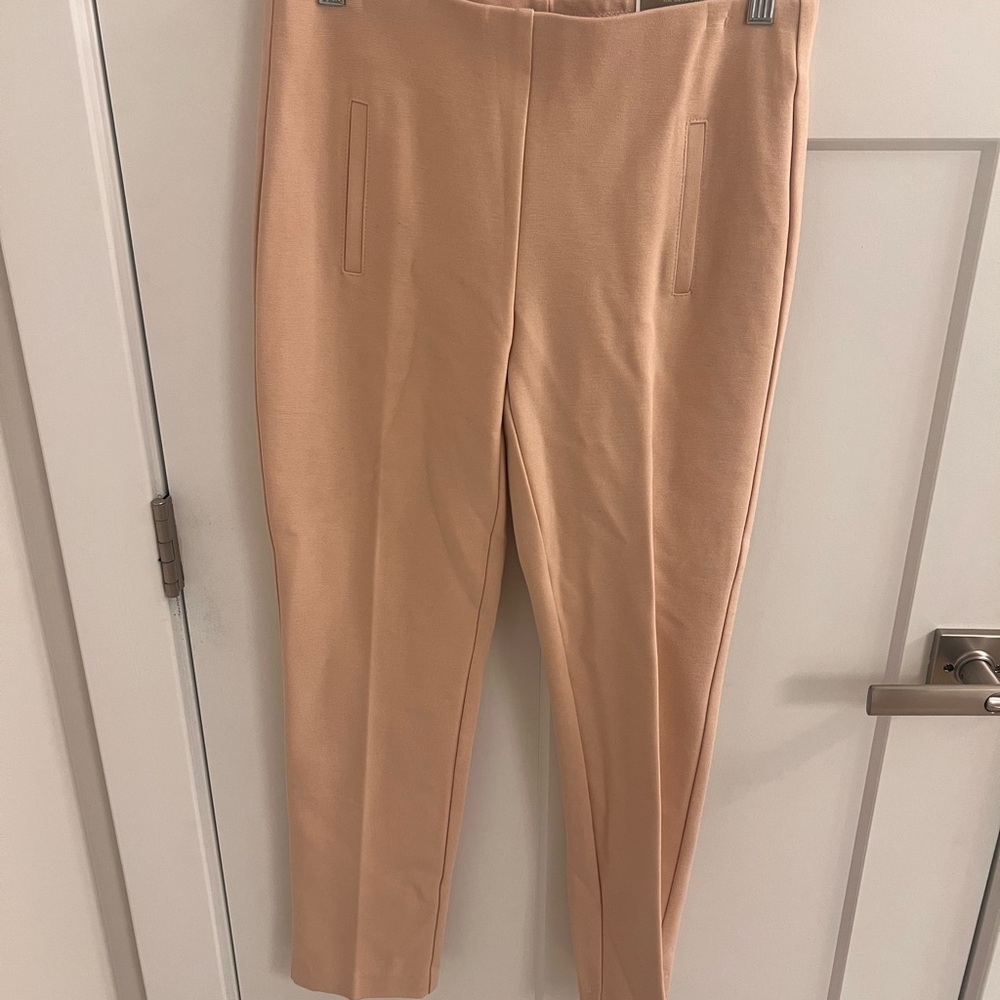 Chico's Chic Tan Ankle Pants